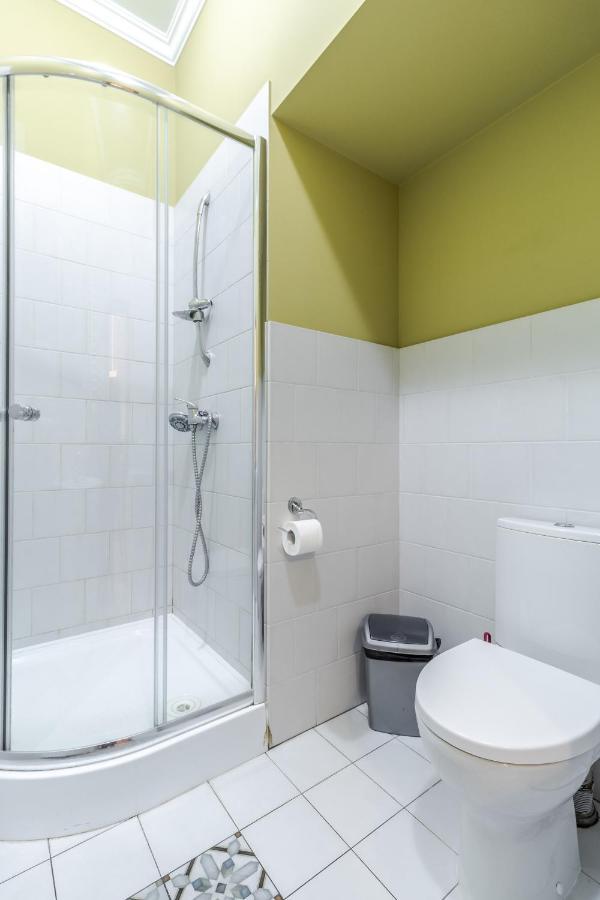 Apartment On Stavropihiiska Street 3 Lviv Exterior photo